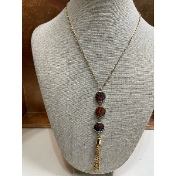 NWT Banana Republic Necklace, Two Tone, Gold & Silver Hammered Pendent w/ Tassel - Picture 2 of 9